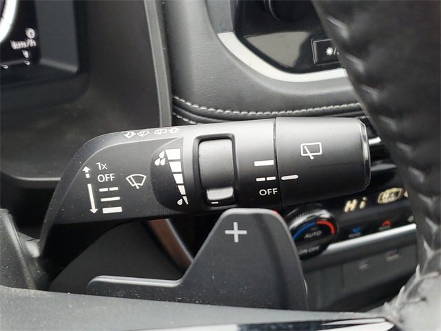 Used 2023 Nissan Rogue Platinum w/ Platinum Premium Package image 14