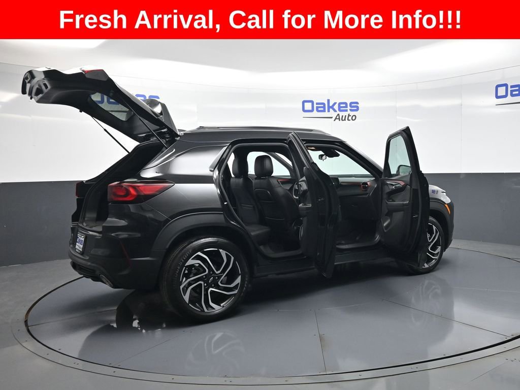 Used 2024 Chevrolet TrailBlazer RS w/ Driver Confidence Package FWD image 53