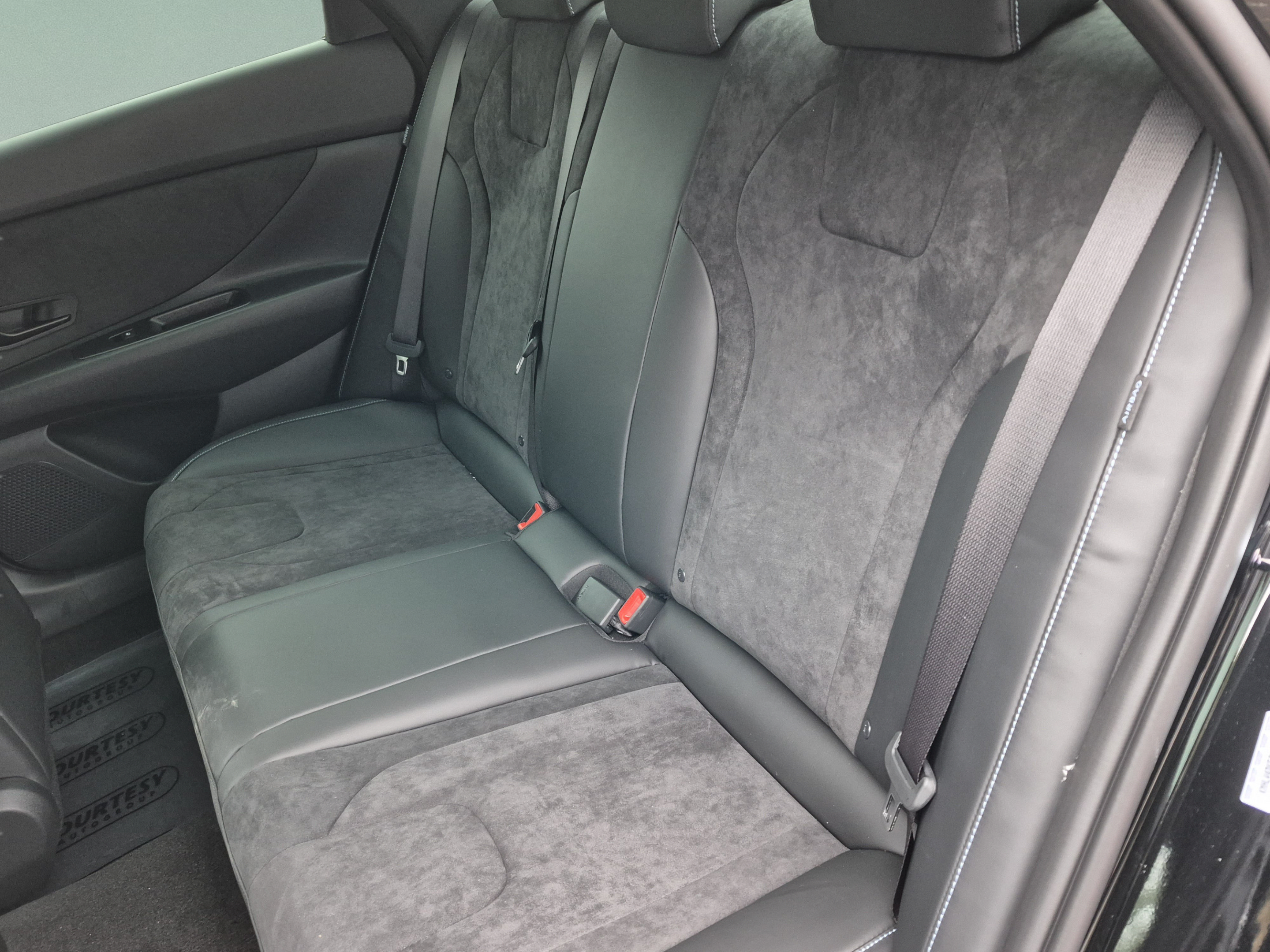 New 2026 Hyundai Elantra N FWD image 16