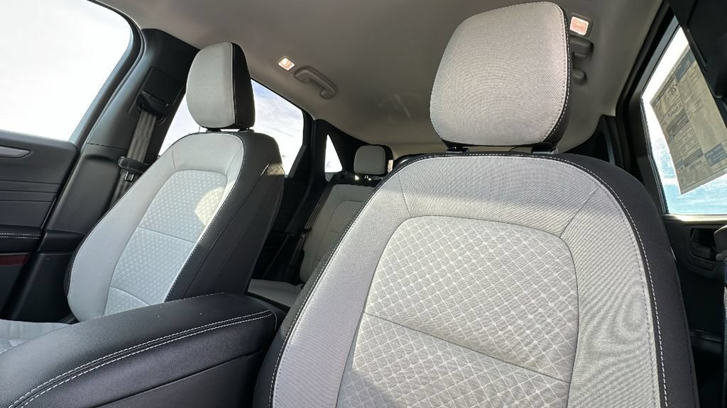 New 2026 Ford Escape Active w/ Tech Pack #1 AWD/4WD image 11