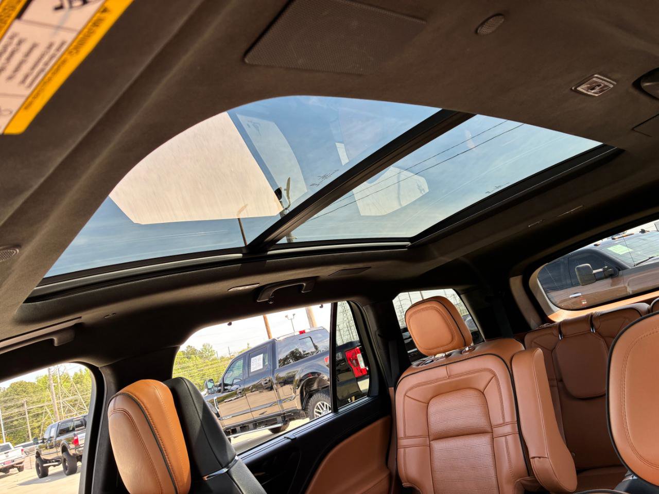 Used 2020 Lincoln Aviator Black Label w/ Dynamic Handling Package AWD/4WD image 14