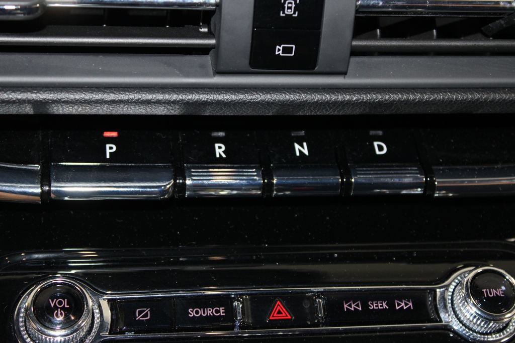Used 2022 Lincoln Corsair AWD w/ Equipment Group 101A image 45