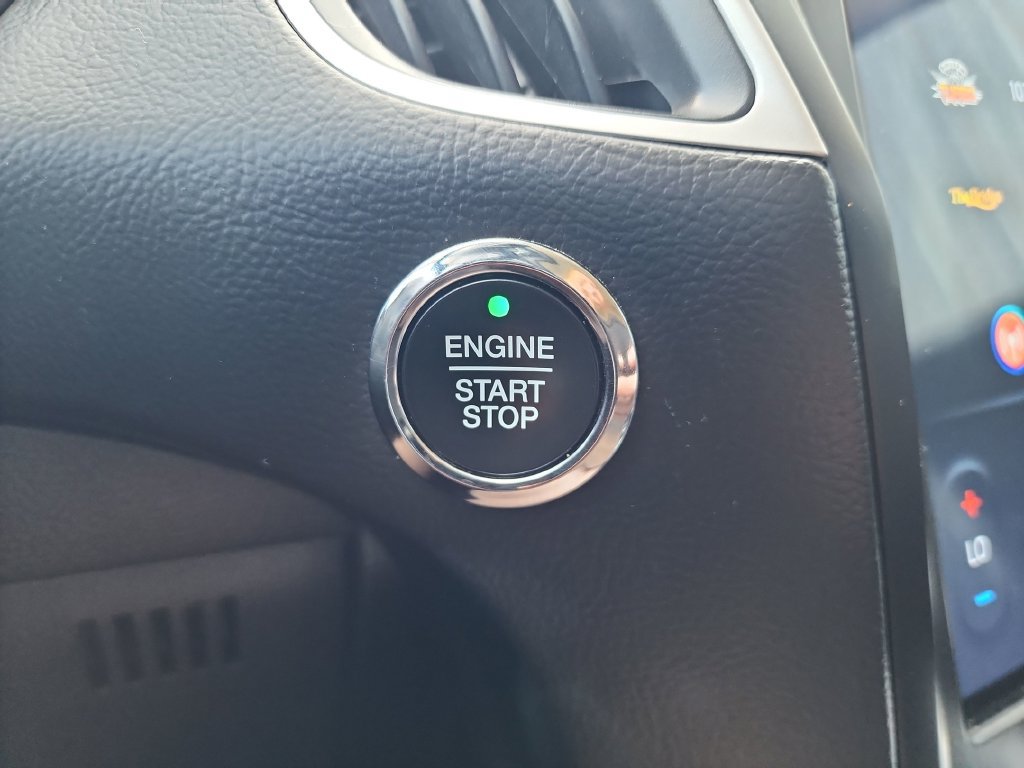 Used 2024 Ford Edge SEL AWD/4WD image 27
