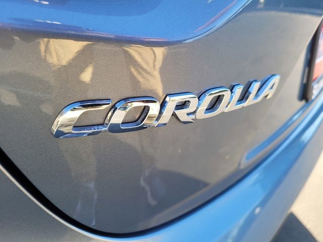 Used 2025 Toyota Corolla LE image 27