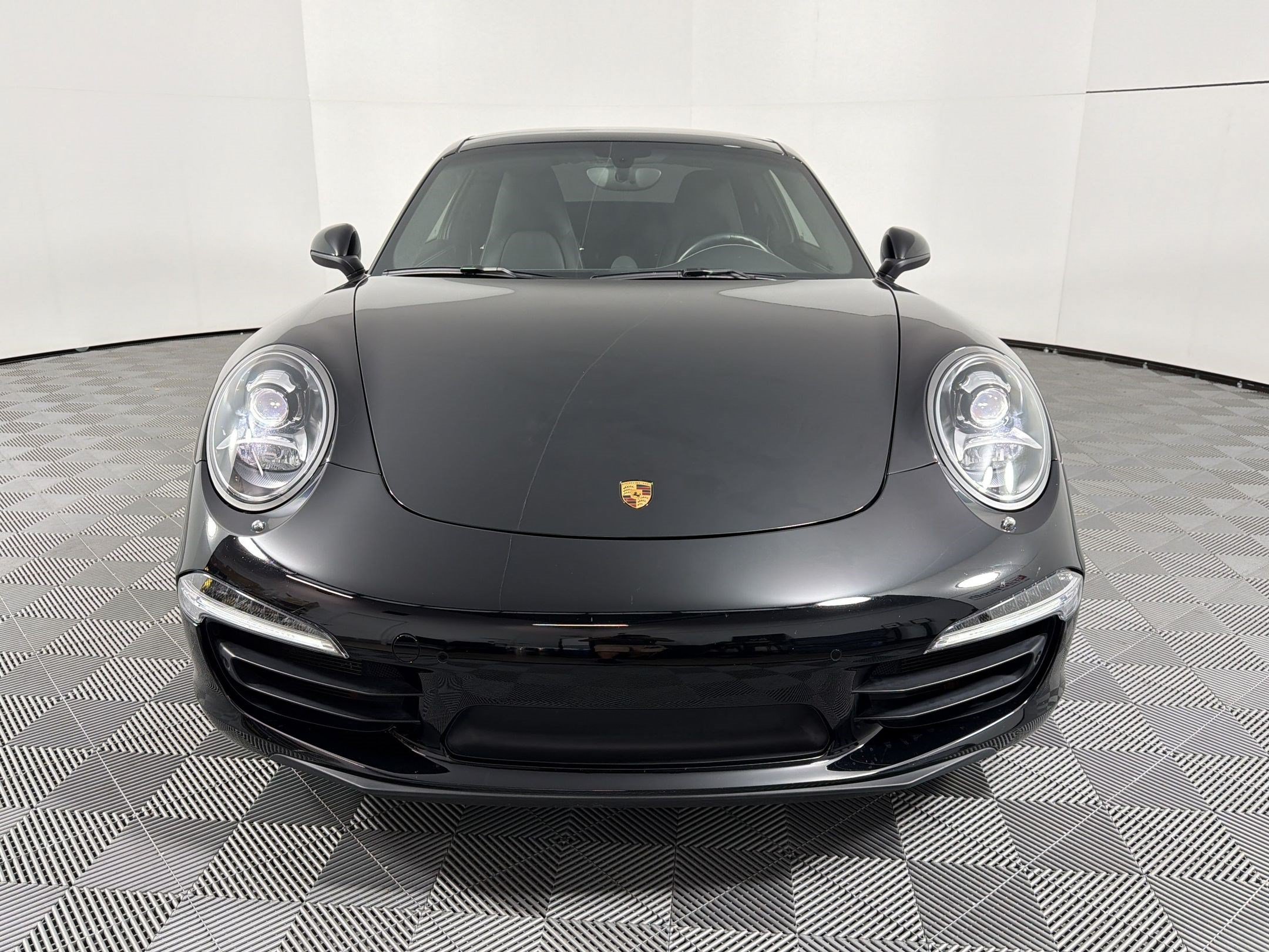 Certified 2015 Porsche 911 Carrera 4S AWD/4WD image 6