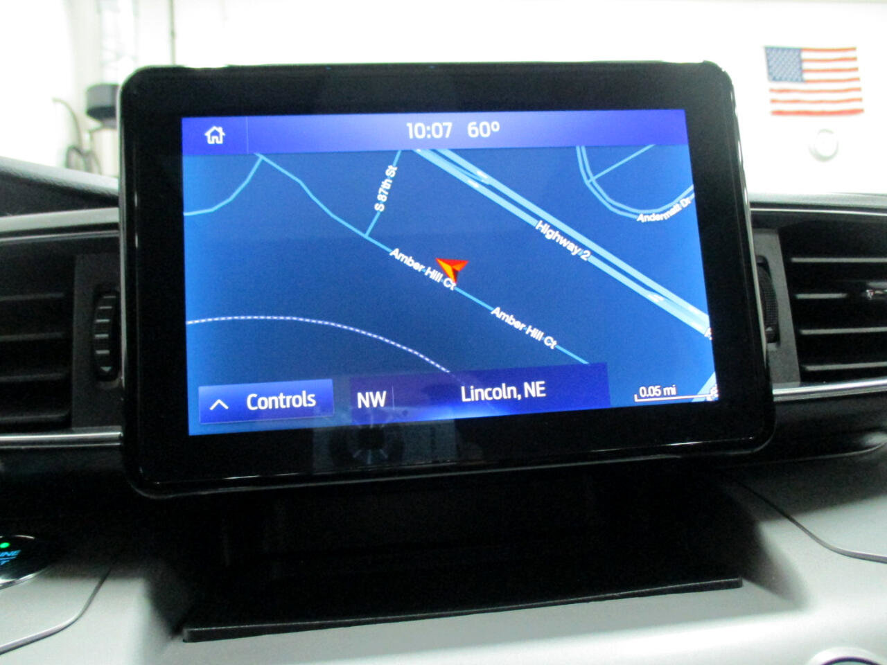 Used 2021 Ford Explorer XLT w/ Equipment Group 202A image 10