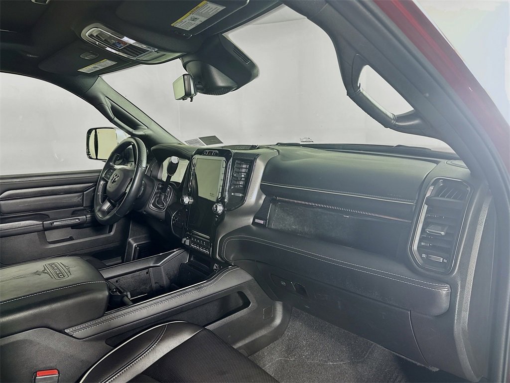 Used 2022 RAM 2500 Limited image 32