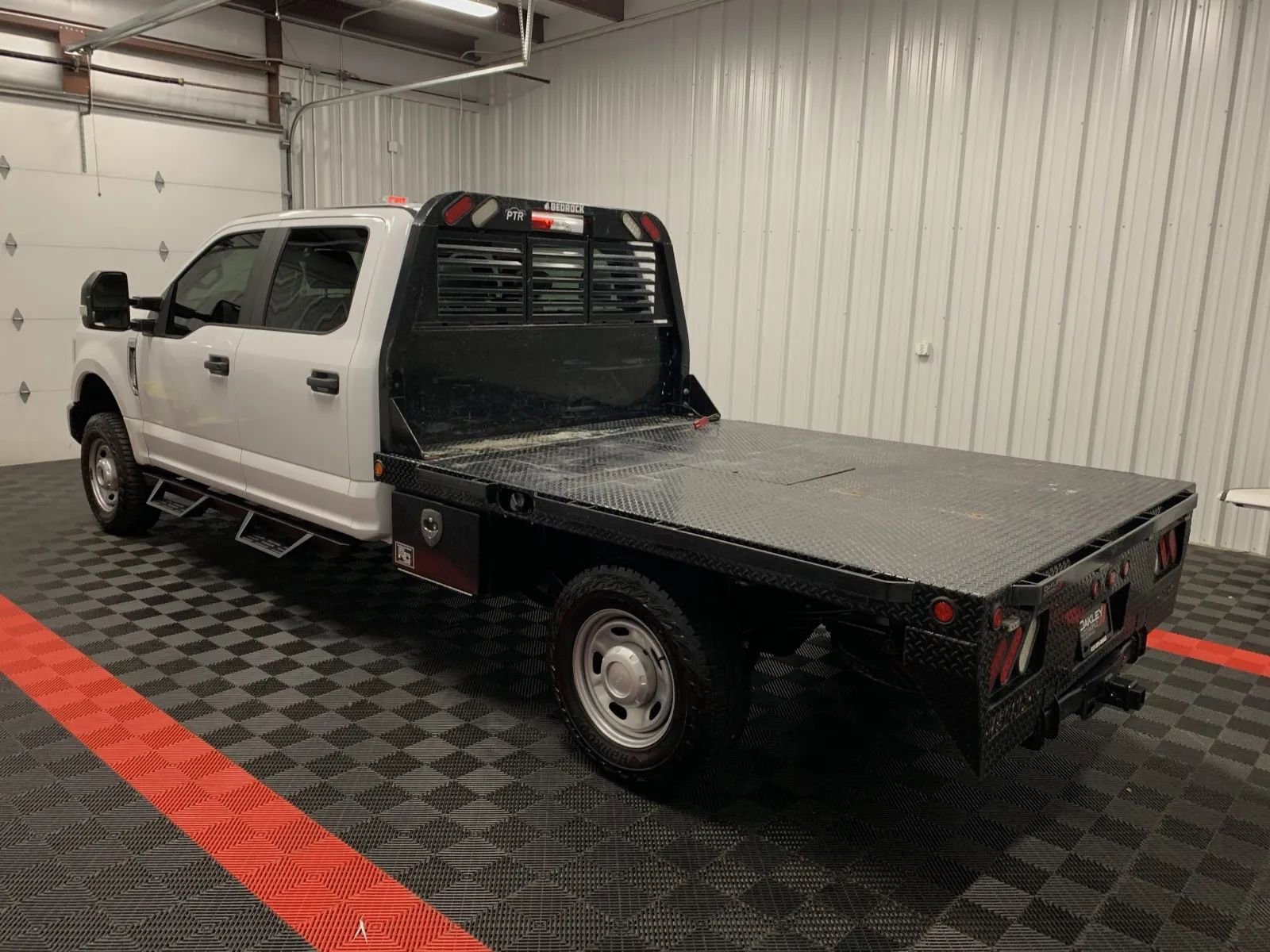 Used 2022 Ford F250 XL w/ Power Equipment Group image 2