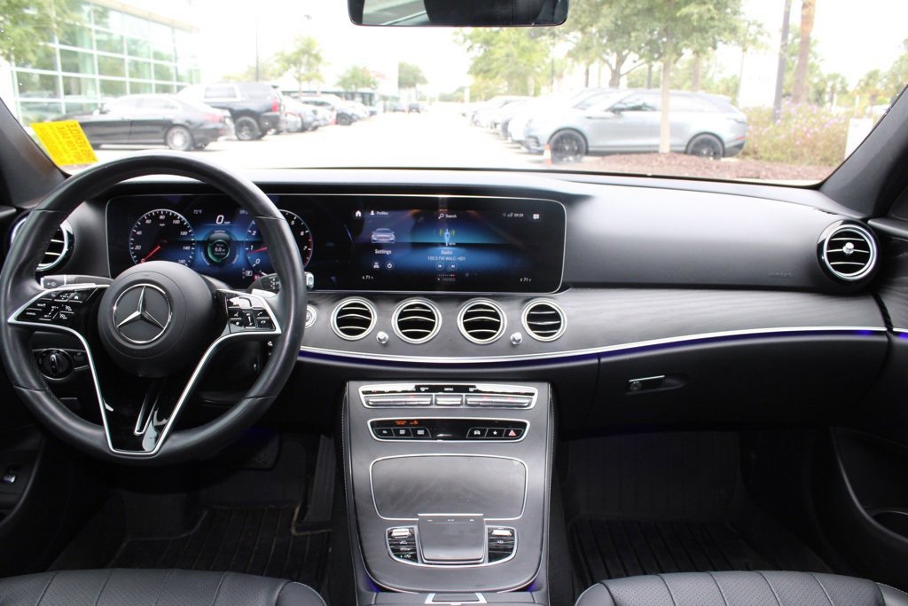 Certified 2022 Mercedes-Benz E 350 4MATIC Sedan image 23