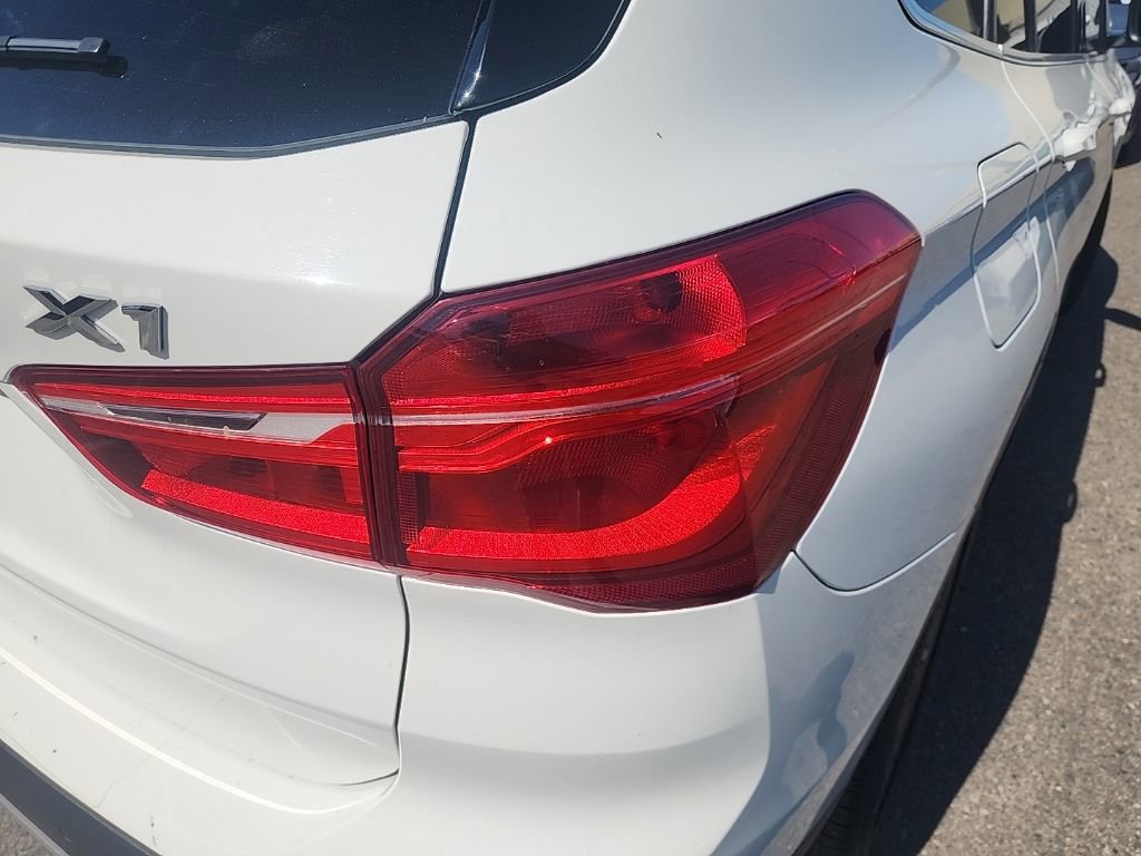 Used 2018 BMW X1 sDrive28i FWD image 12