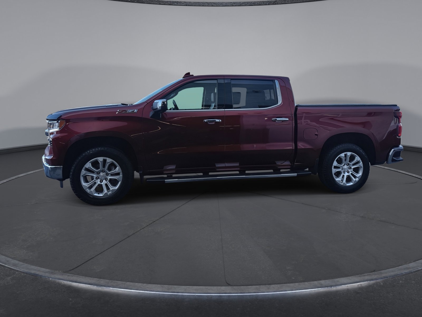 Used 2023 Chevrolet Silverado 1500 LTZ w/ Technology Package image 11