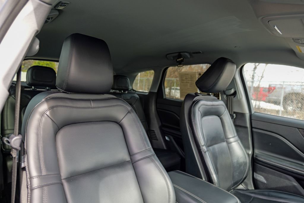 Used 2022 Lincoln Corsair AWD w/ Equipment Group 101A image 37