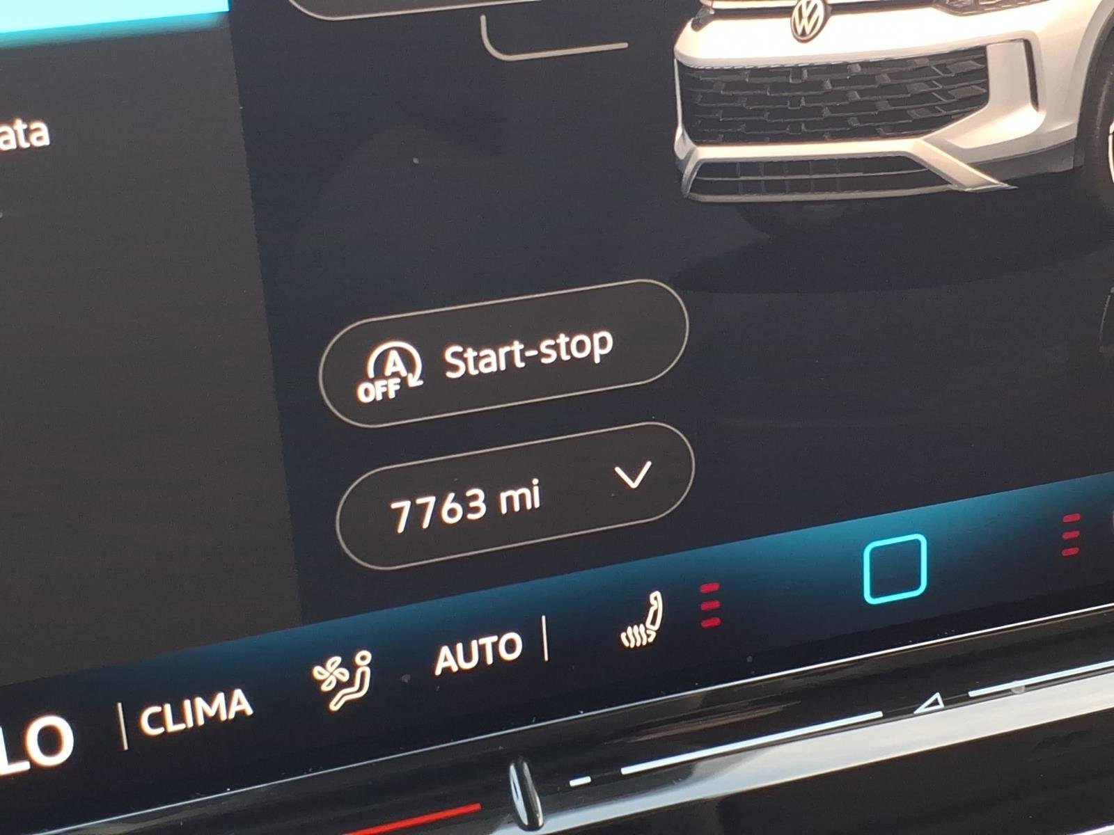 Certified 2025 Volkswagen Tiguan S FWD image 30