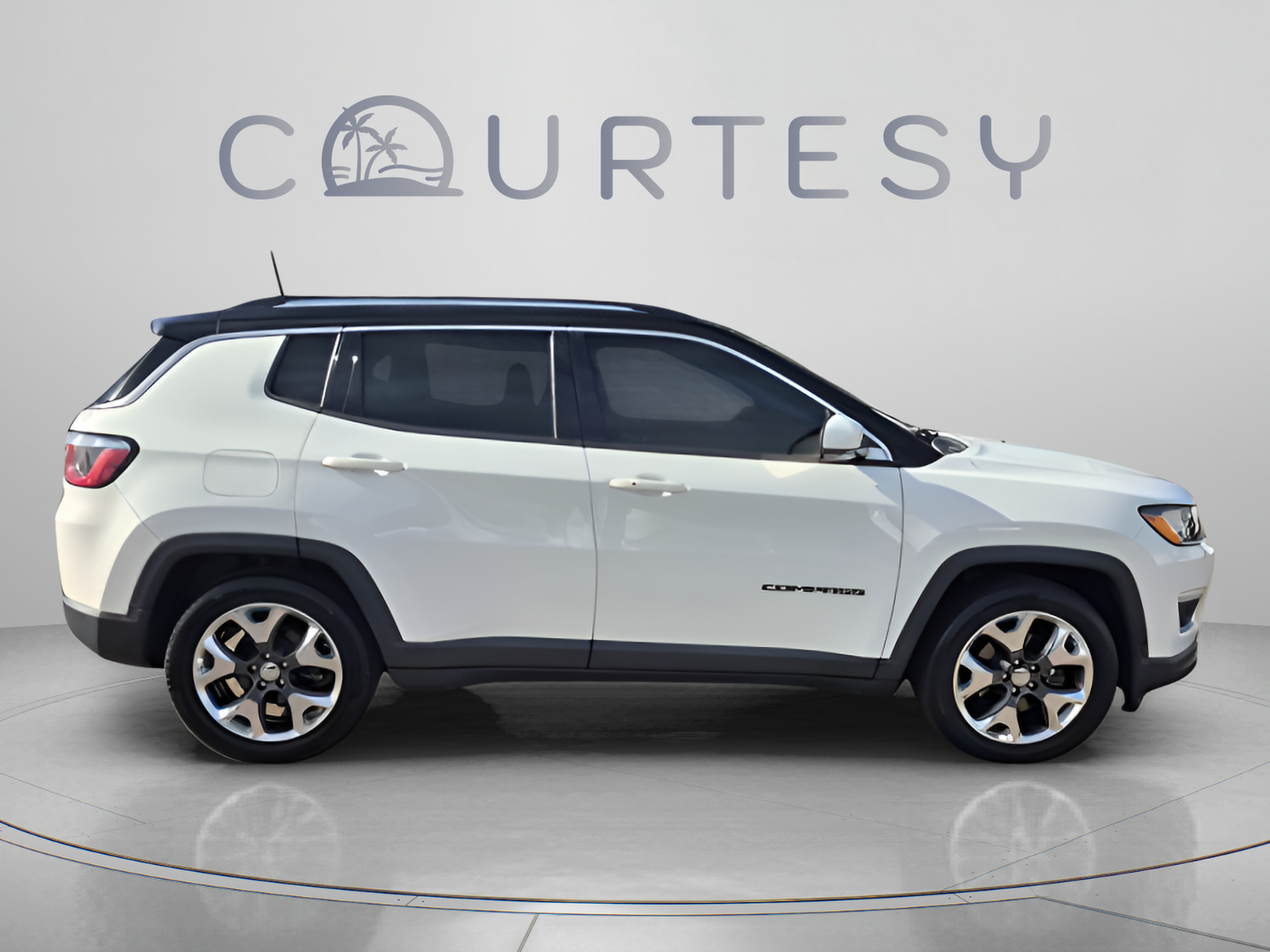 Used 2020 Jeep Compass Limited FWD image 8