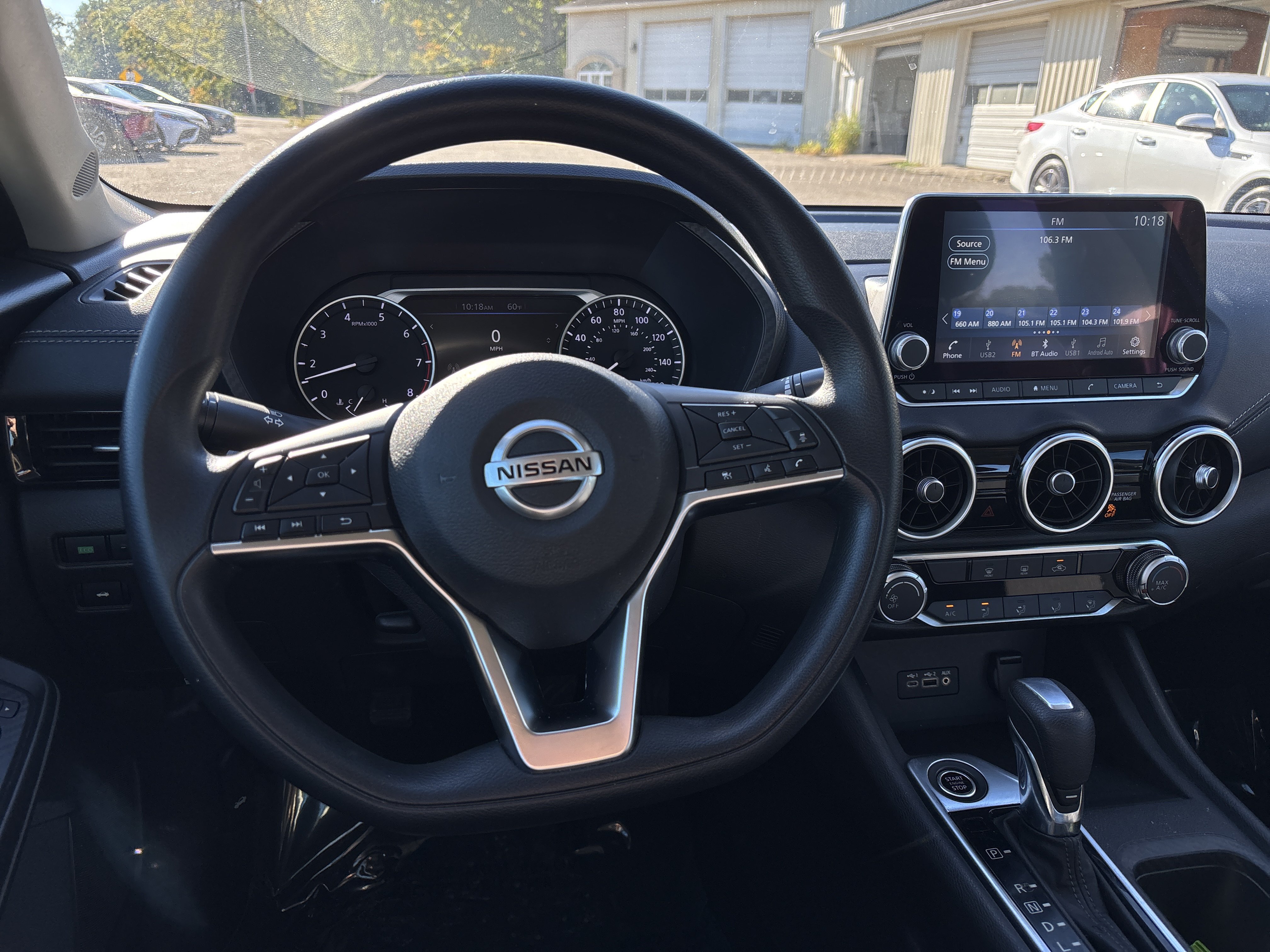 Used 2023 Nissan Sentra SV FWD image 18