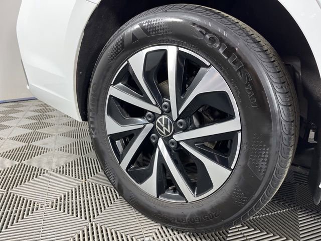 Used 2025 Volkswagen Jetta S image 15