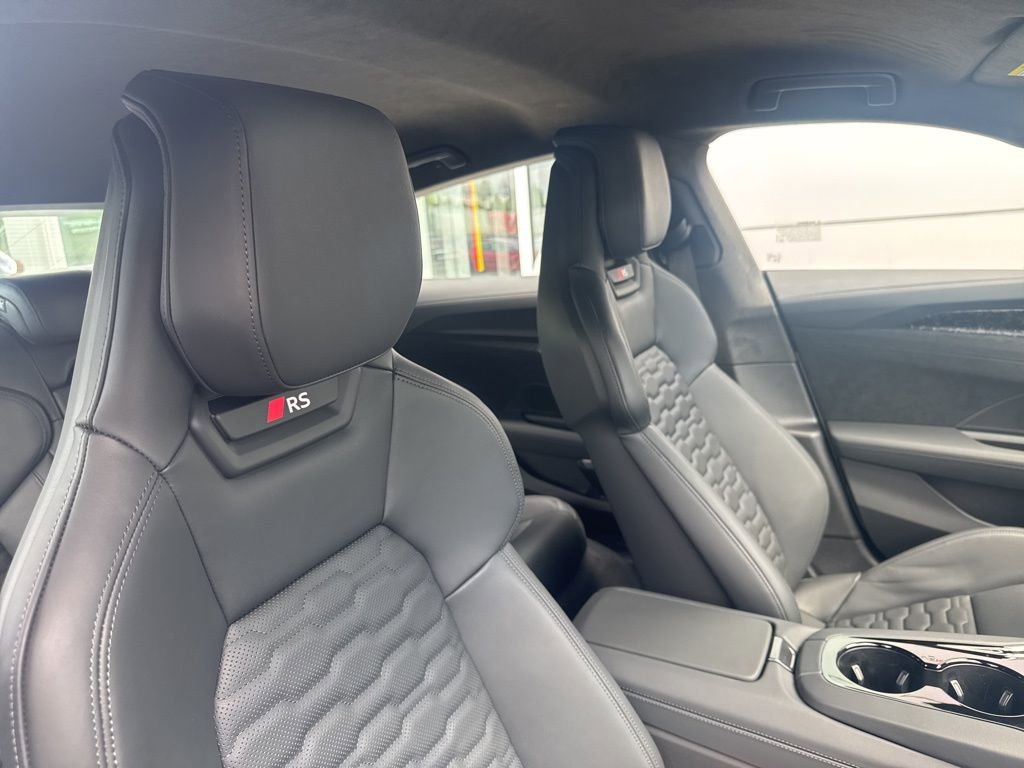 New 2026 Audi RS e-tron GT performance AWD/4WD image 20