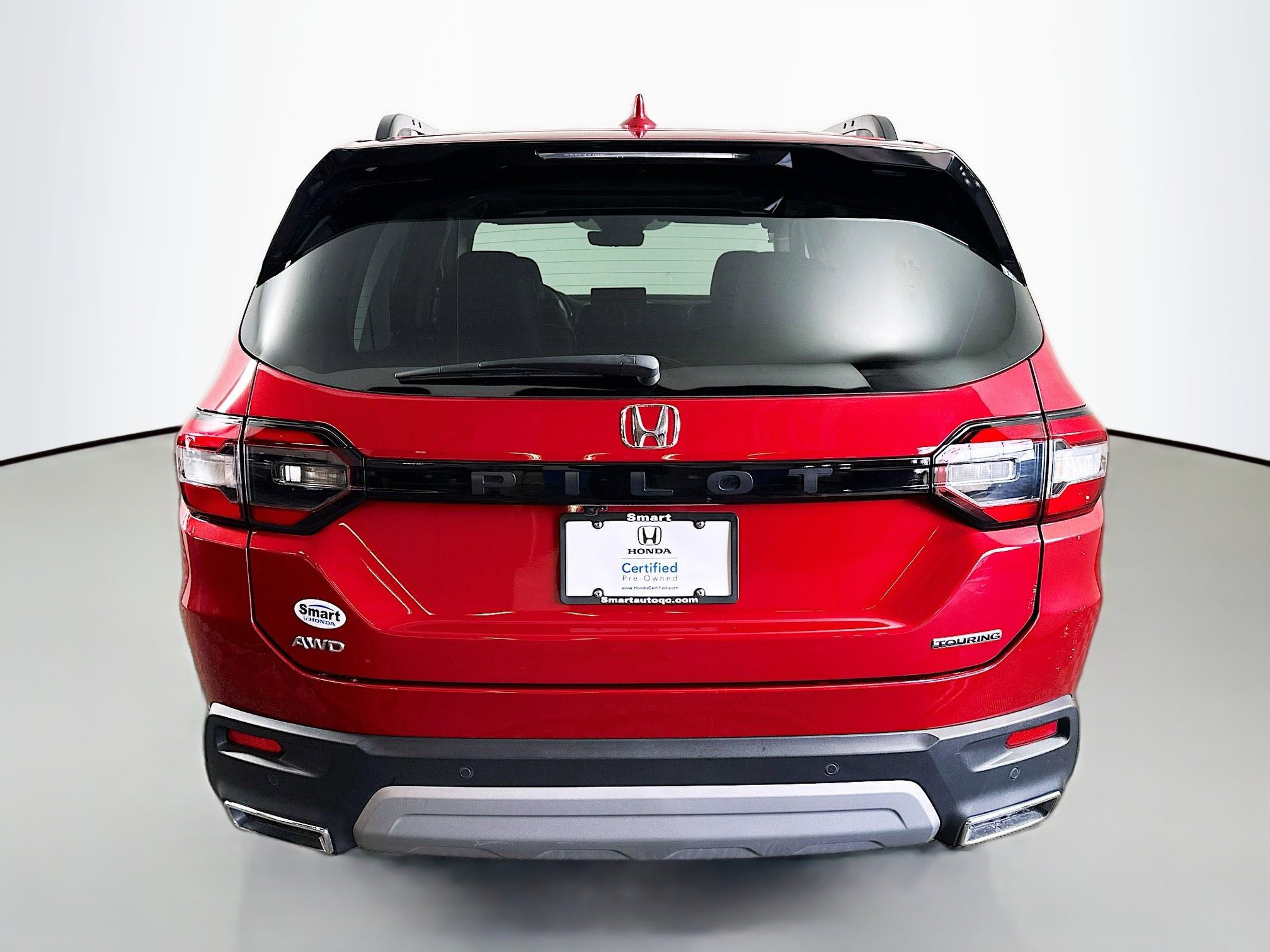 Used 2025 Honda Pilot Touring image 6