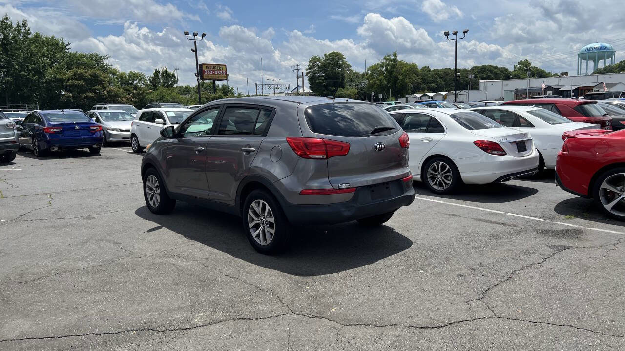 Used 2015 Kia Sportage LX image 12