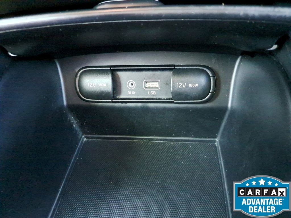 Used 2019 Kia Sorento LX image 26