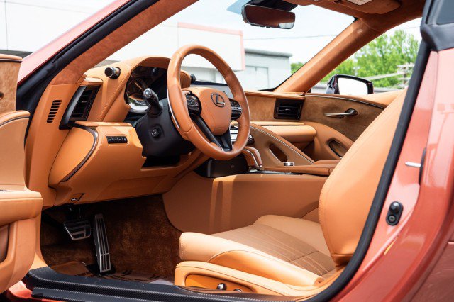 Used 2025 Lexus LC 500 Coupe w/ Bespoke Build Package RWD image 38