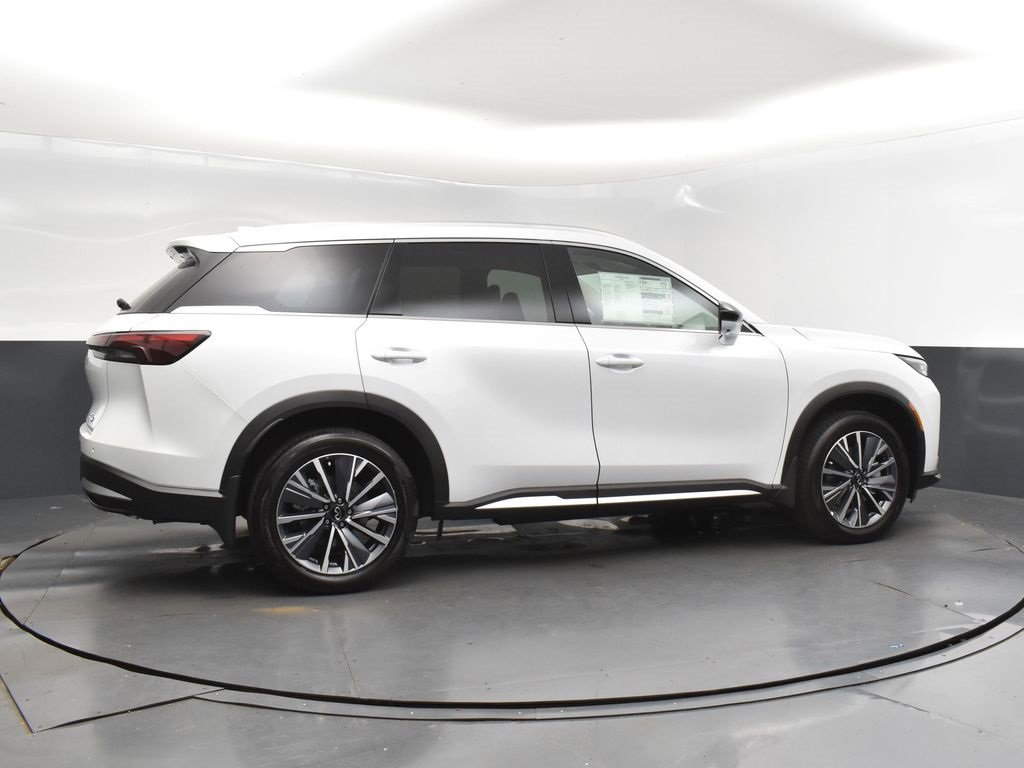 New 2026 INFINITI QX60 Luxe w/ Cargo Package image 8