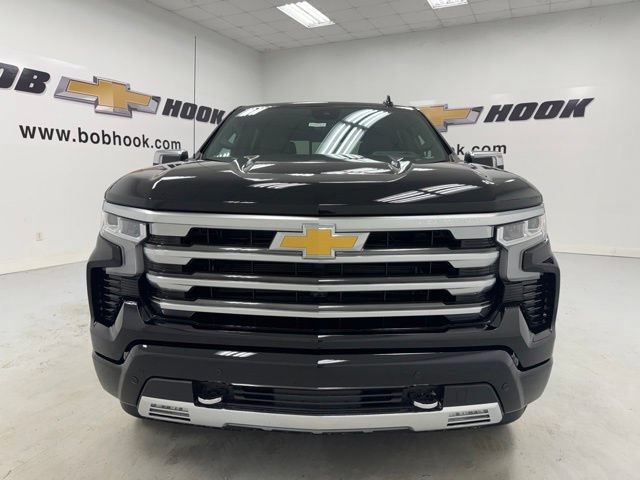 New 2026 Chevrolet Silverado 1500 High Country w/ Technology Package AWD/4WD image 2