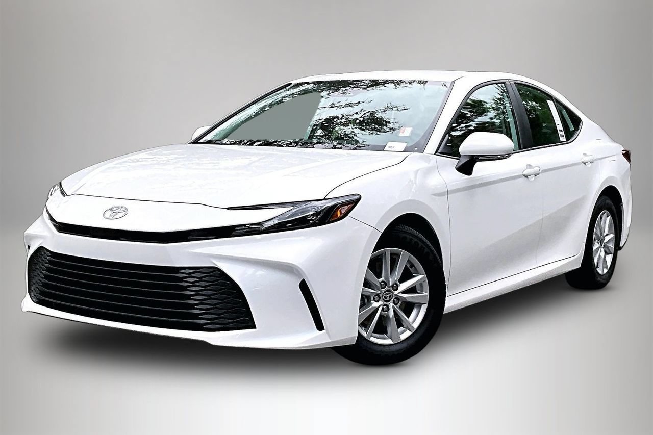 Used 2025 Toyota Camry LE