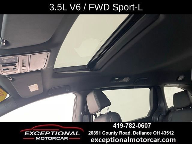 Used 2025 Honda Odyssey Sport-L image 45