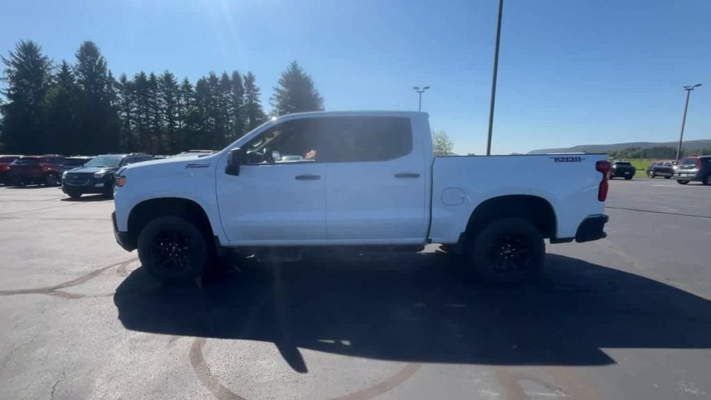 Certified 2021 Chevrolet Silverado 1500 Custom Trail Boss AWD/4WD image 5