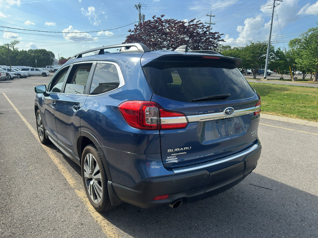 Used 2022 Subaru Ascent Limited w/ Technology Package AWD/4WD image 7