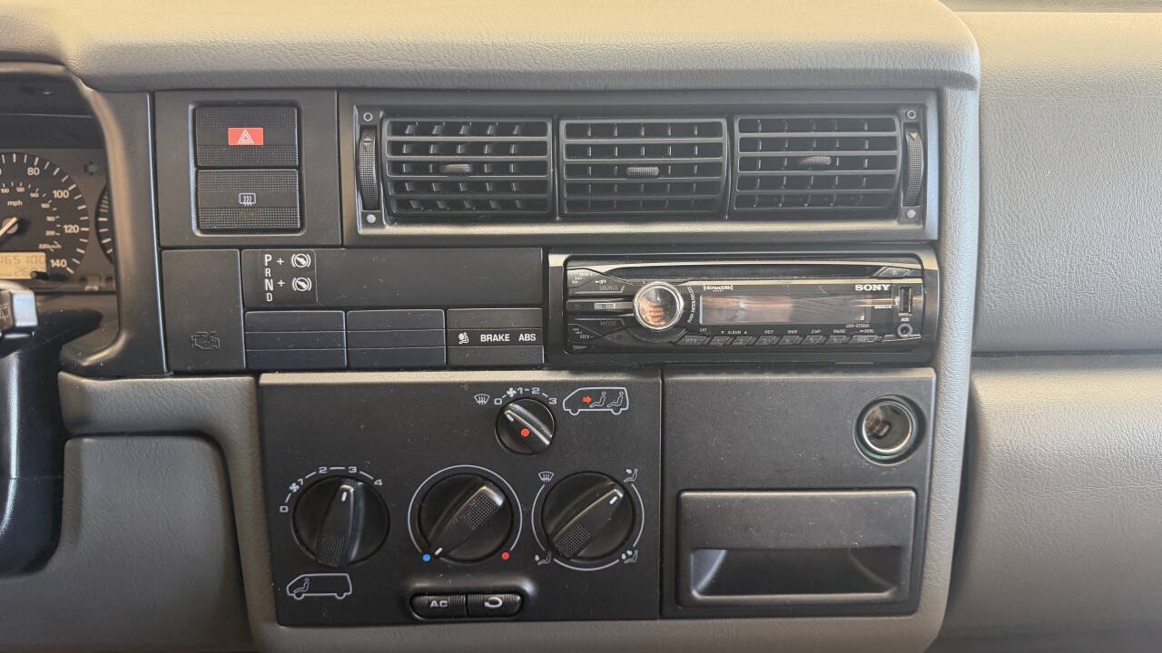 Used 1997 Volkswagen Eurovan Camper FWD image 42