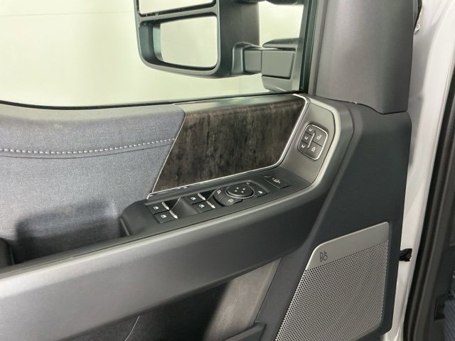 New 2026 Ford F350 Lariat image 18