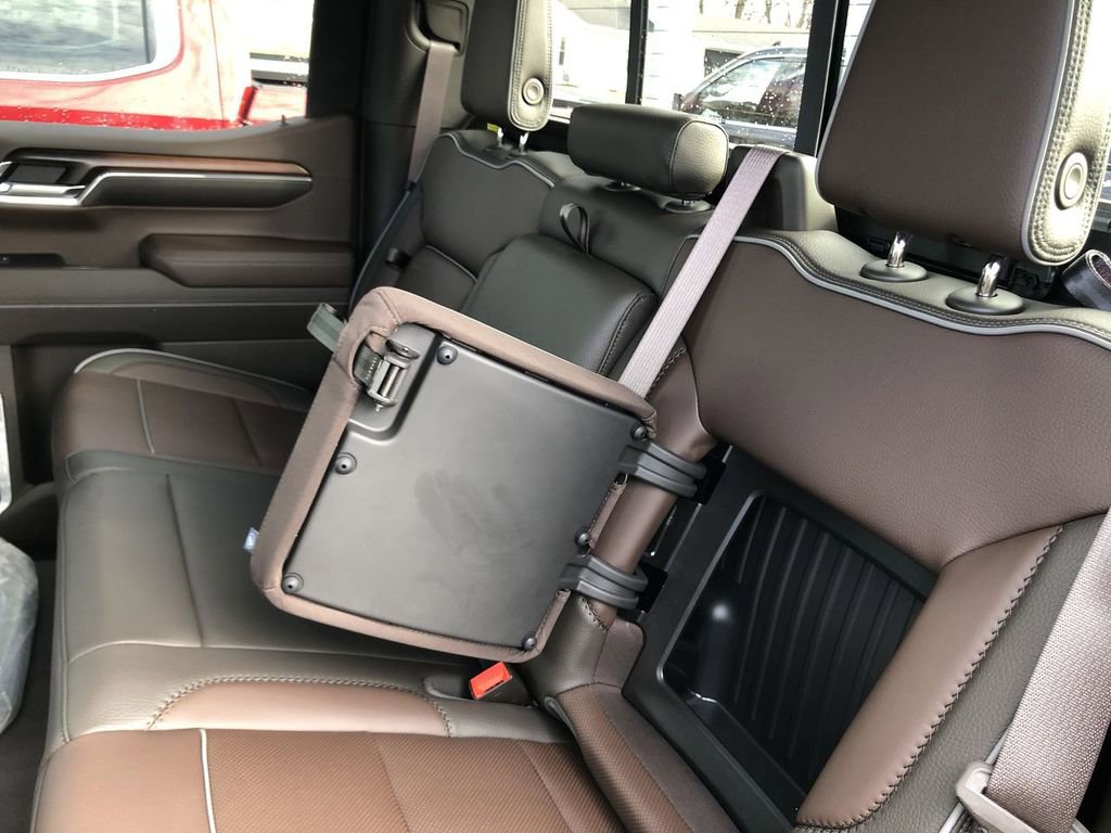 Used 2024 GMC Sierra 1500 Denali AWD/4WD image 19