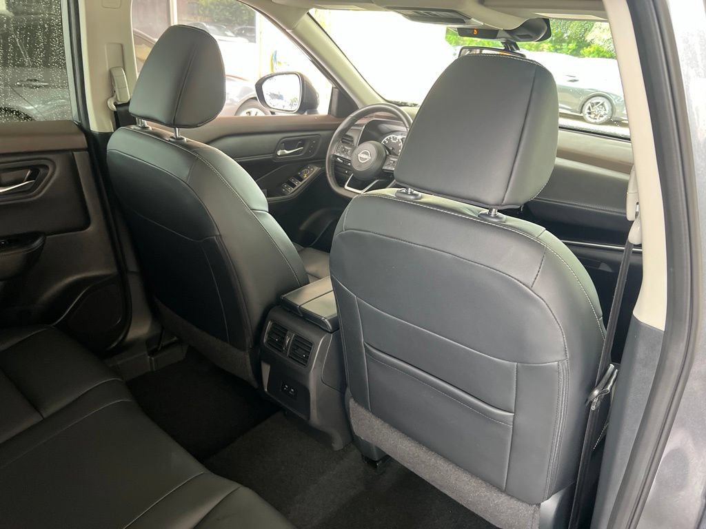 Certified 2023 Nissan Rogue SL AWD/4WD image 17