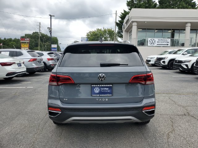 Certified 2023 Volkswagen Taos SE FWD image 5