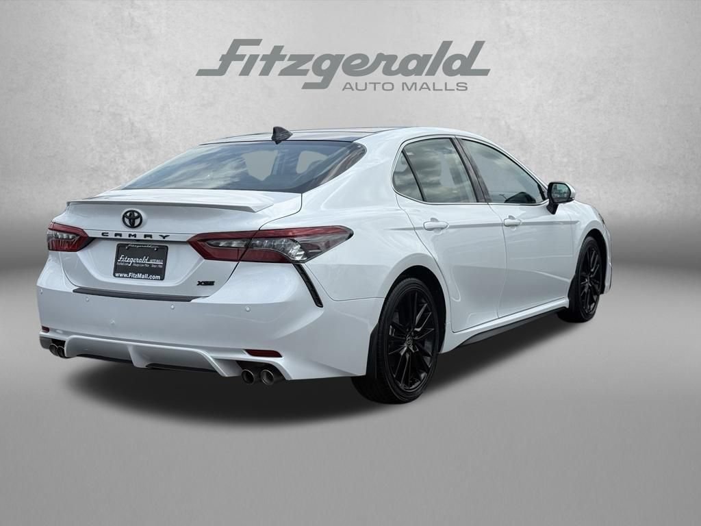 Used 2024 Toyota Camry XSE w/ Navigation Package FWD image 9