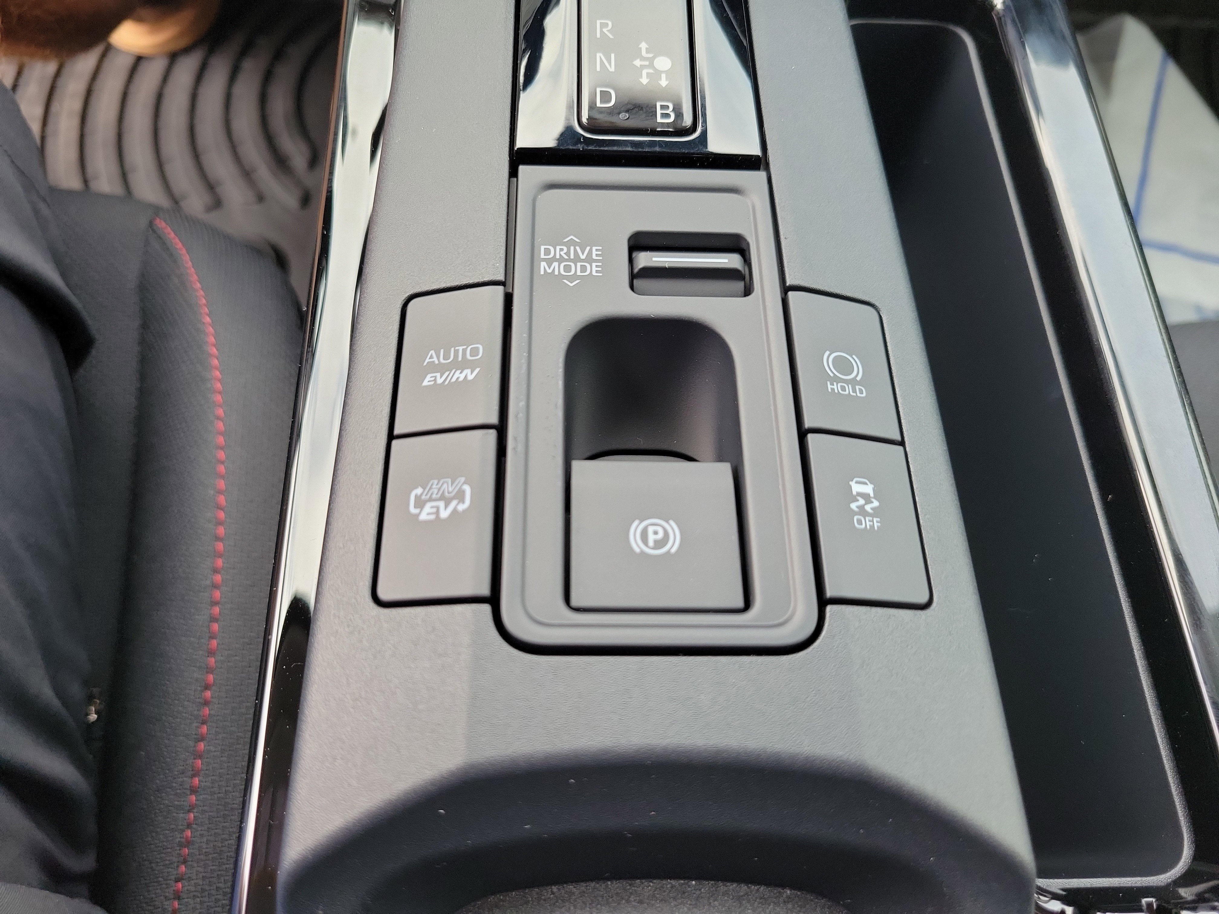New 2026 Toyota Prius Plug-In Hybrid image 25