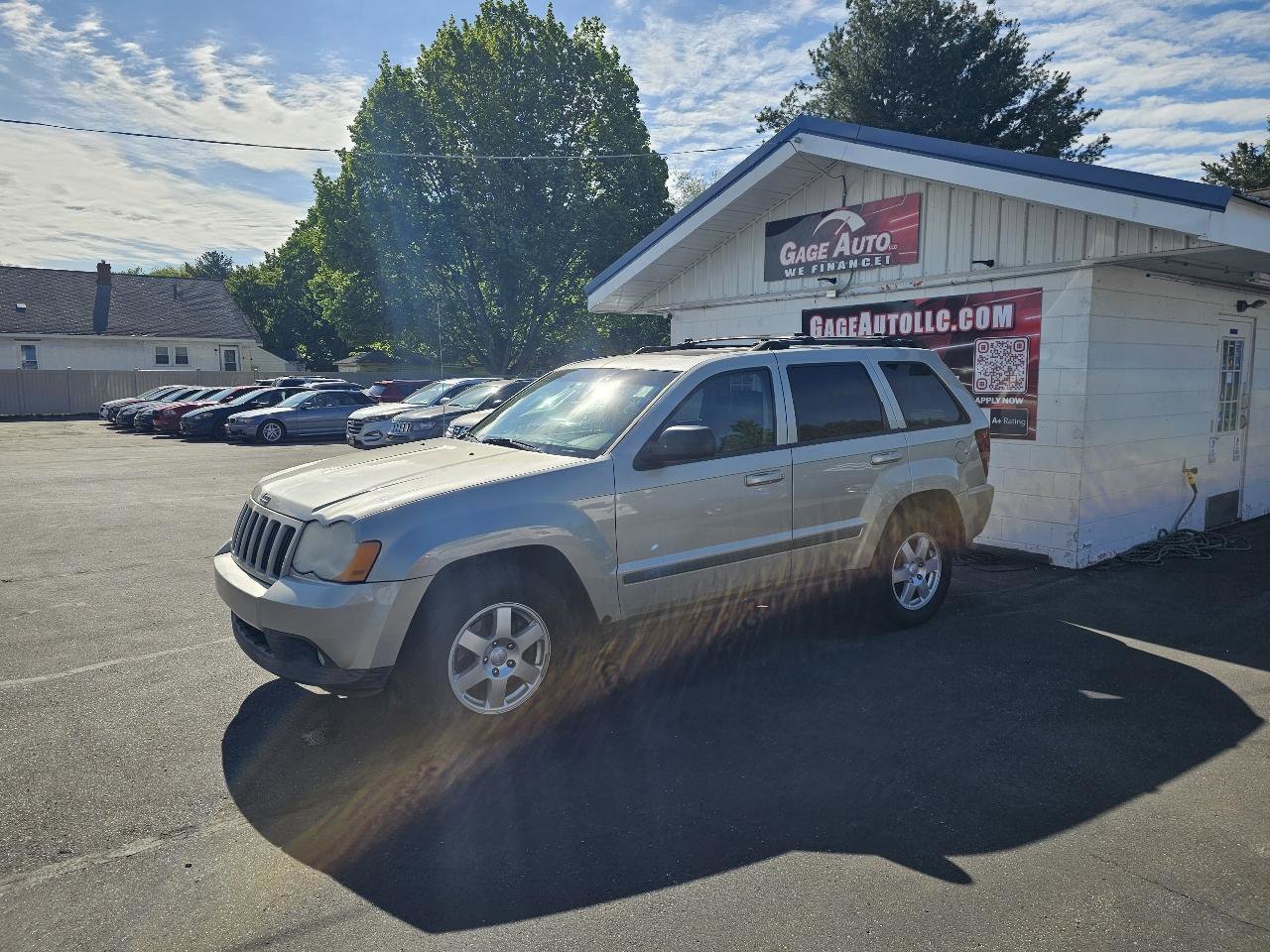 Used 2008 Jeep Grand Cherokee Laredo AWD/4WD image 5
