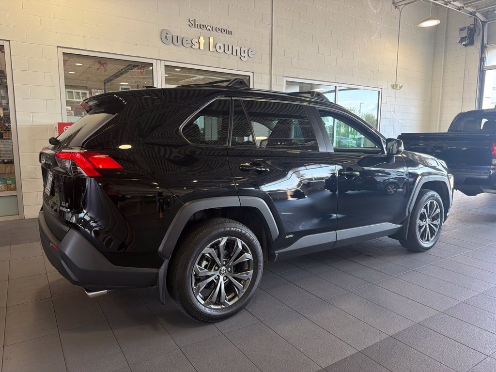 Used 2024 Toyota RAV4 XLE Premium AWD/4WD image 12