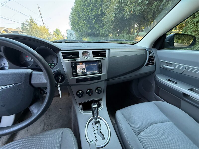 Used 2008 Chrysler Sebring LX w/ Convenience Group FWD image 11