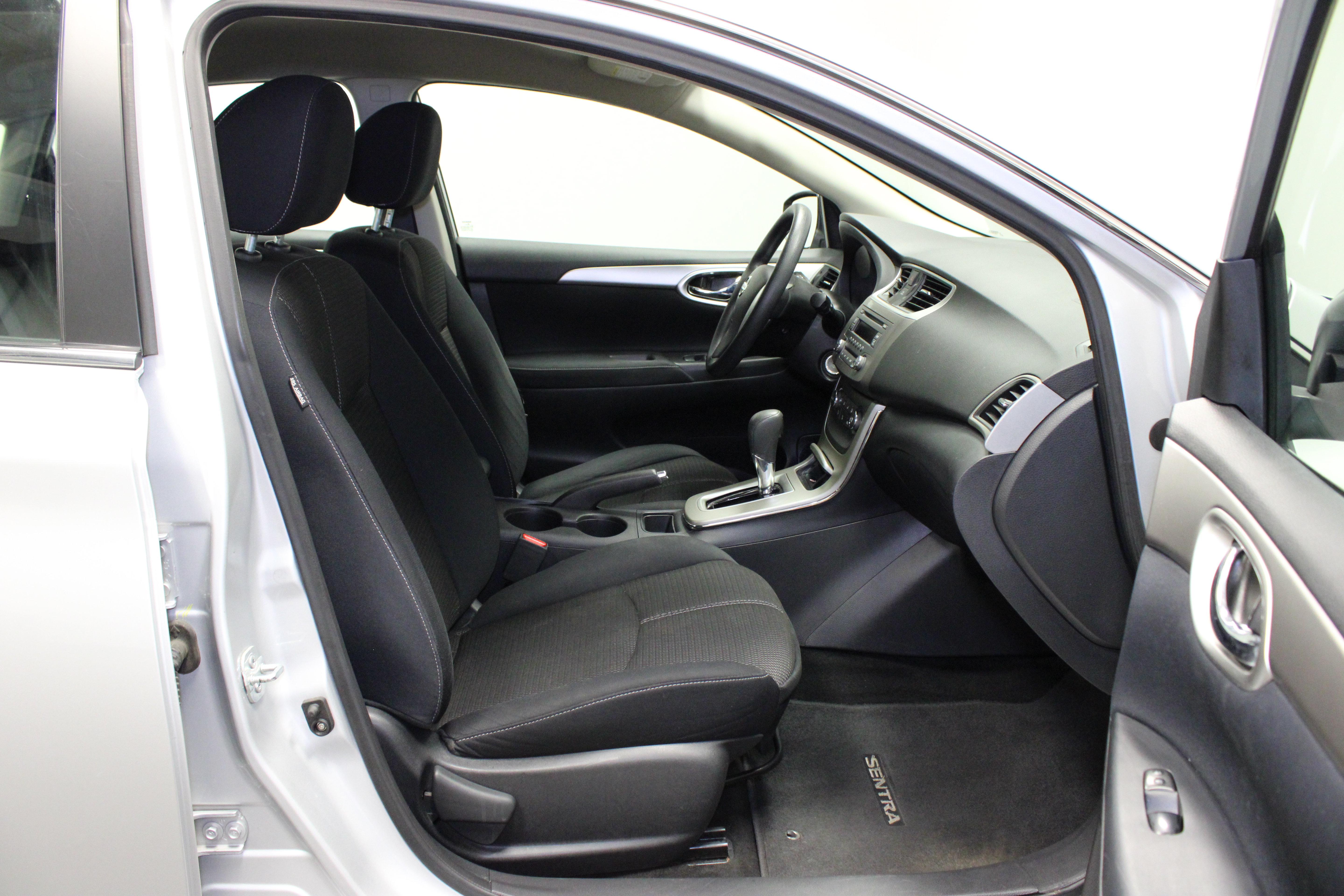 Used 2014 Nissan Sentra S FWD image 12