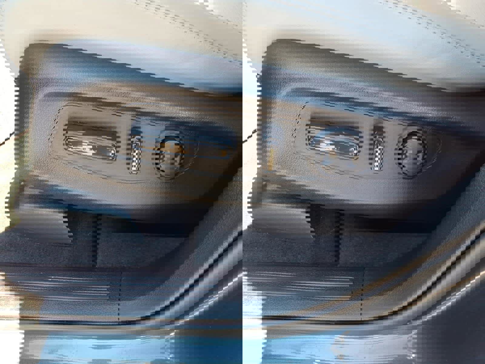 Used 2026 Honda CR-V EX-L image 17