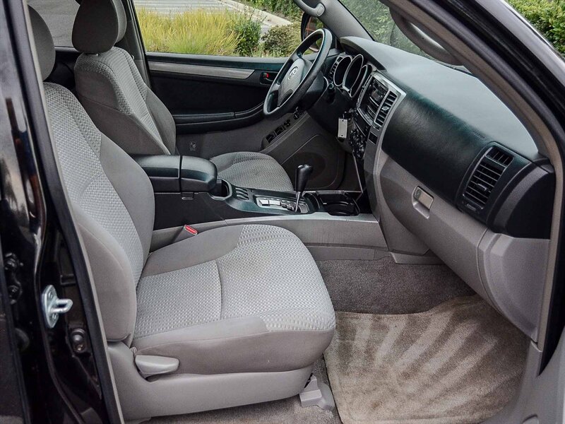 Used 2006 Toyota 4Runner Sport RWD image 19