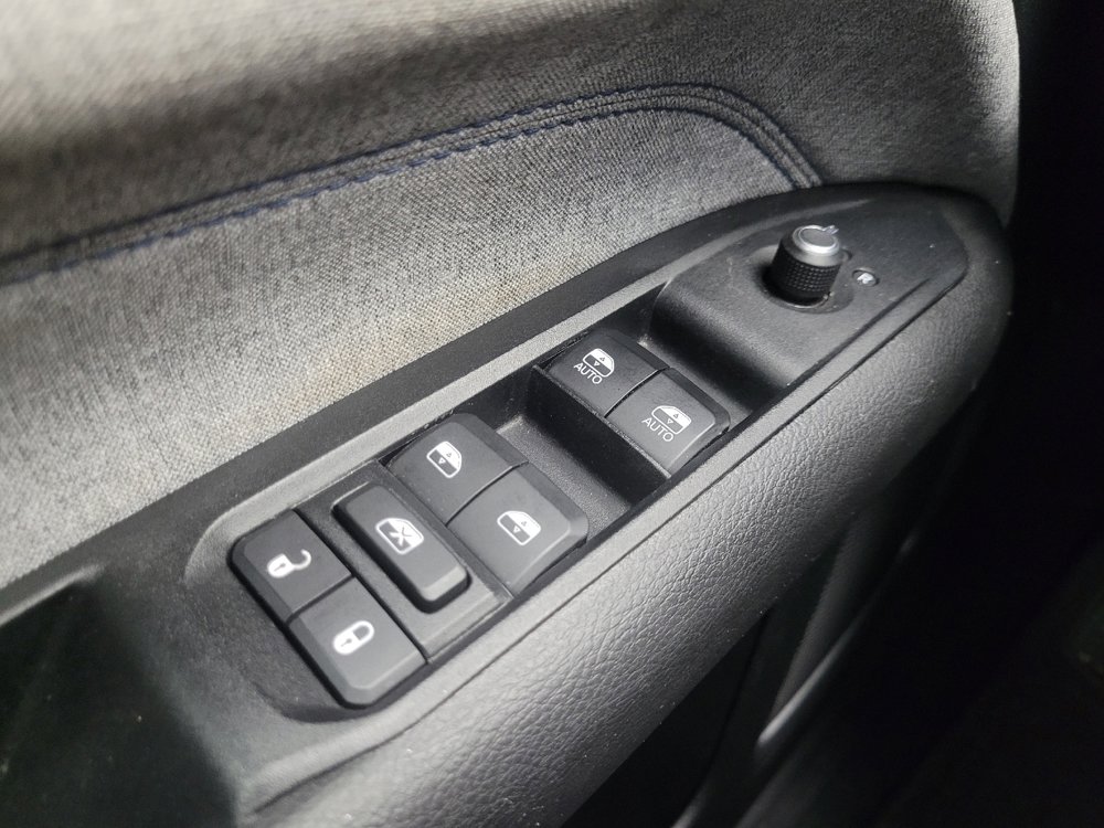 Used 2022 Jeep Compass Latitude w/ Convenience Group image 27