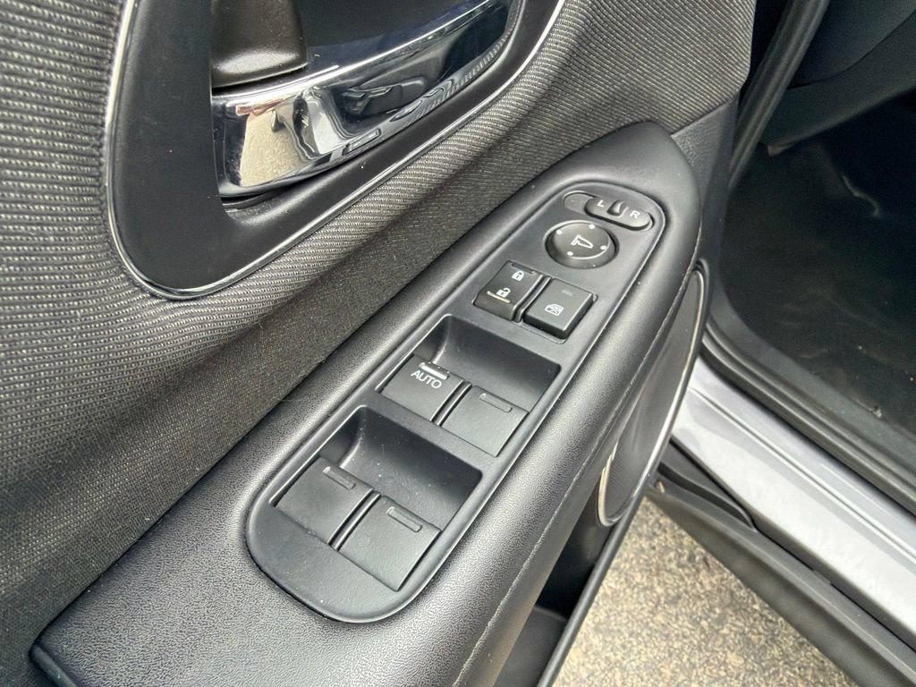 Used 2020 Honda HR-V EX image 14