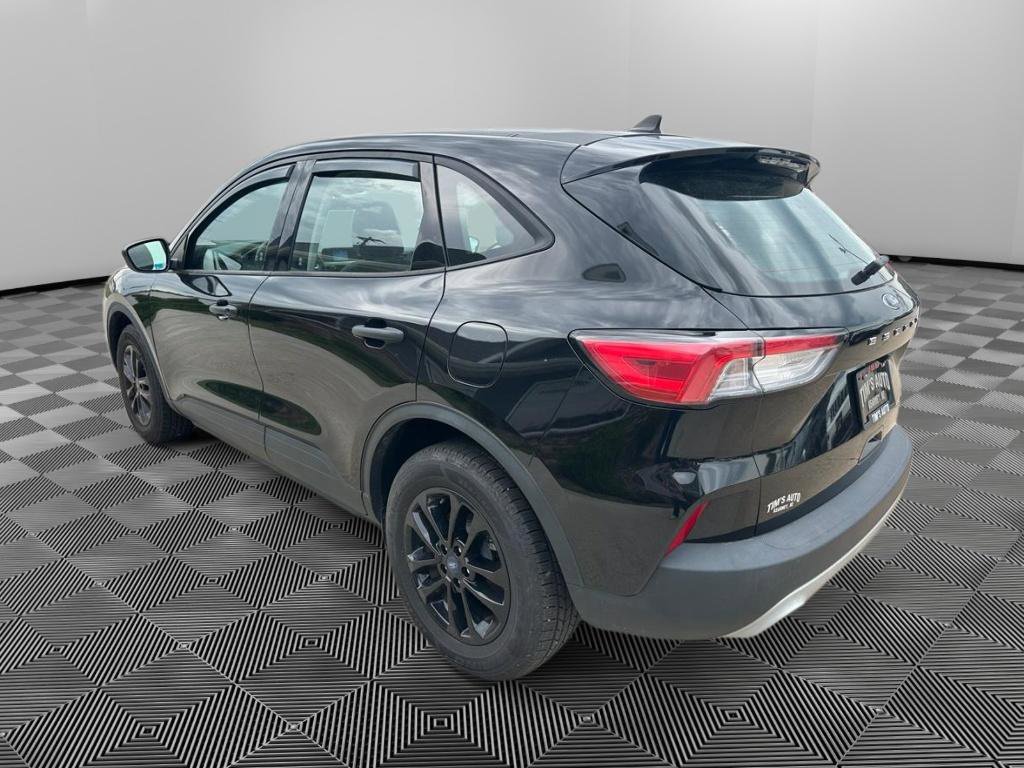 Used 2022 Ford Escape S image 5