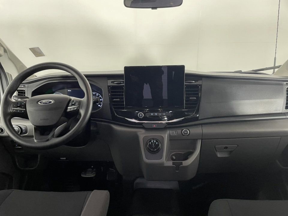 New 2023 Ford E-Transit Low Roof w/ Interior Upgrade Package image 28