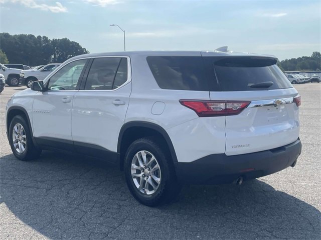 Used 2021 Chevrolet Traverse LS image 6