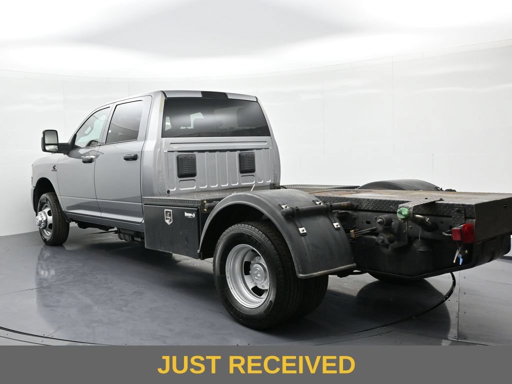 Used 2024 RAM 3500 Tradesman w/ Cold Weather Group RWD image 8